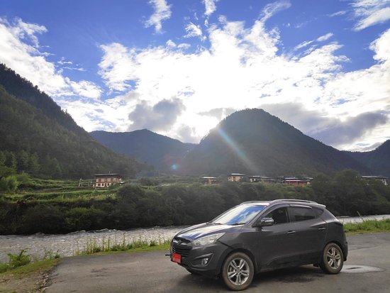  Car Hire Service in Bhutan